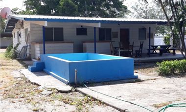 CASA AMOBLADA 3 RECAMARAS CON PISCINA GORGONA