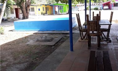 CASA AMOBLADA 3 RECAMARAS CON PISCINA GORGONA