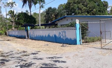 CASA AMOBLADA 3 RECAMARAS CON PISCINA GORGONA