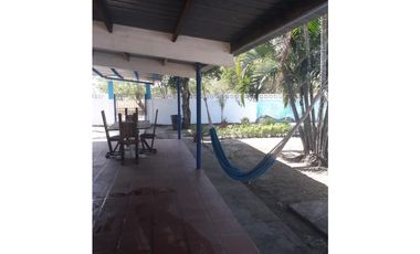 CASA AMOBLADA 3 RECAMARAS CON PISCINA GORGONA
