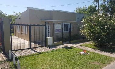 Casa en venta en Lanusse