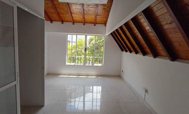 casa en arriendo en cañaveral. Cod A122262