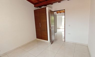 casa en arriendo en cañaveral. Cod A122262