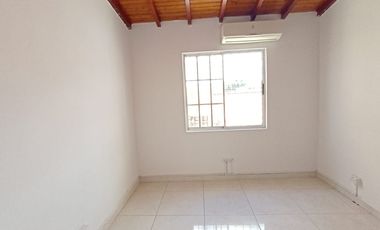 casa en arriendo en cañaveral. Cod A122262