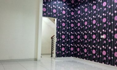Rumah LB 350 Hadap Timur 15 Mnt ke Mall Tamini Square Siap KPR J-46712