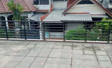Rumah LB 350 Hadap Timur 15 Mnt ke Mall Tamini Square Siap KPR J-46712