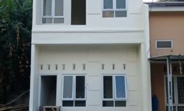 Rumah Siap Huni 2 Lantai Modern di Cilodong Dekat GDC Depok 400 jt an
