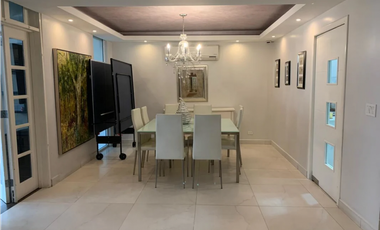 SE VENDE CASA EN ALTOS DEL GOLF $550,000 AM