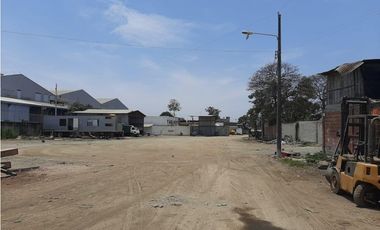 Vía Perimetral y Orellana se vende terreno rellenado 9000 m2