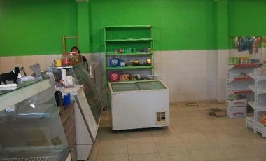 Local Comercial en Alquiler en Juan María Gutierrez, Berazategui, Buenos Aires