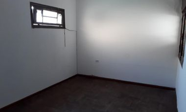VENDO CASA 3 DOR BARRIO PUEYRREDON