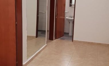 Departamento Tipo Casa en venta en Caseros