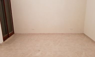 Departamento Tipo Casa en venta en Caseros