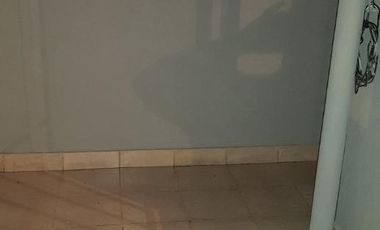 Departamento Tipo Casa en venta en Caseros