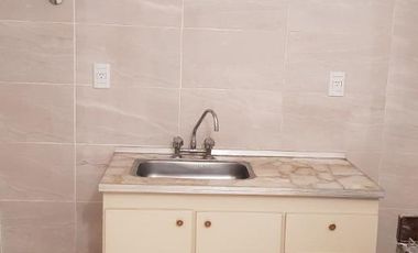Departamento Tipo Casa en venta en Caseros