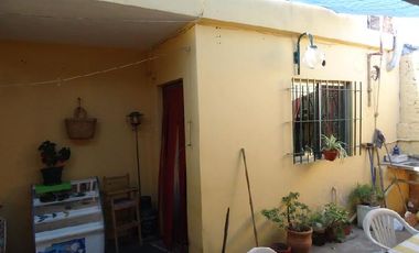 Excelente  vivienda con local en Hudson, Berazategui