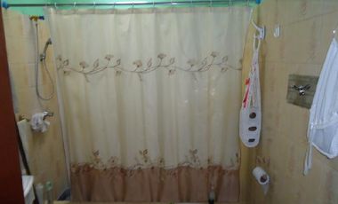 Excelente  vivienda con local en Hudson, Berazategui