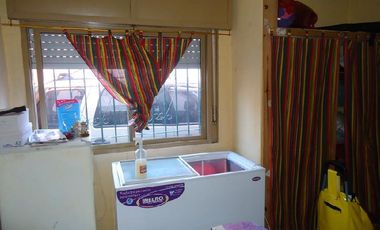 Excelente  vivienda con local en Hudson, Berazategui
