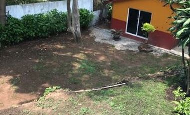 MUY BUENA CASA EN VENTA, VIGILANCIA EN JARDINES DE TLALTENANGO, CUERNAVACA MOR.