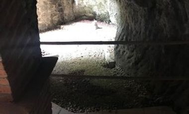 MUY BUENA CASA EN VENTA, VIGILANCIA EN JARDINES DE TLALTENANGO, CUERNAVACA MOR.