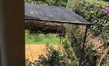 MUY BUENA CASA EN VENTA, VIGILANCIA EN JARDINES DE TLALTENANGO, CUERNAVACA MOR.