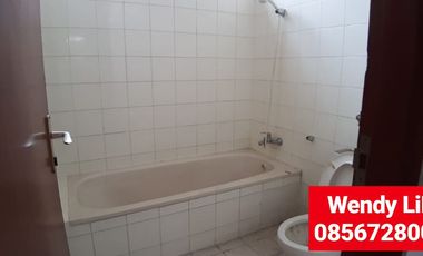 DIJUAL RUMAH dgn S.POOL & GARDEN di Jl SEKOLAH KENCANA, PONDOK INDAH