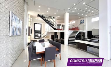 Casa moderna, independiente con vista al mar en Barbasquillo, Manta