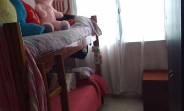 Venta de casa 3 ambientes Villa Luzuriaga
