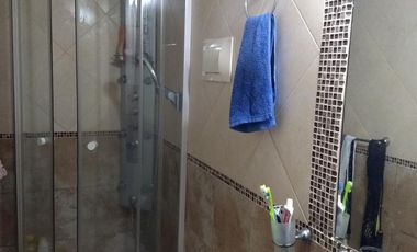 Venta de casa 3 ambientes Villa Luzuriaga