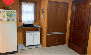 Casa en excelente ubicación (Calle 37 esq. 30)