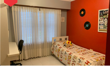 Casa en excelente ubicación (Calle 37 esq. 30)