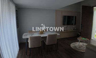 Rumah Full Furnished 2 Lantai Split Level di Northwest Central Surabaya Akses Dekat ke Rs Bhakti Dharma Husada