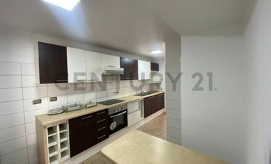 Se arrienda amplio e iluminado departamento hermosa vista al mar sector sur