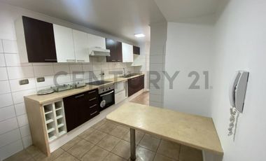 Se arrienda amplio e iluminado departamento hermosa vista al mar sector sur