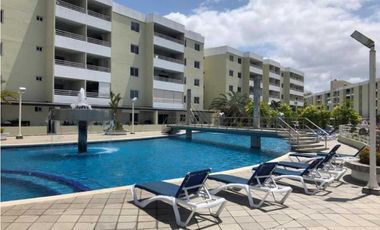 ALQUILO APARTAMENTO CON L/B PH ALTAMIRA GARDENS 3 REC + ESTUDIO