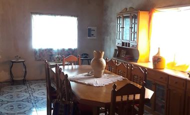LATORRE PROP CHALET DE 3 AMB SOBRE 450 M2 DE LOTE