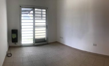 Venta Departamento 2 Amb con cochera Lomas De Zamora Apto Crédito