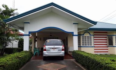 587sqm Bungalow Furnished House & Lot for RENT in Hensonvill