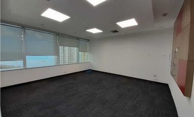 OFICINA DE 501 M2 MANTENIMIENTO INCLUIDO TORRE LAS AMERICAS