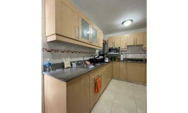 ALQUILER CASA AMPLIA EN SAN ANTONIO 3RC 2 BAÑOS
