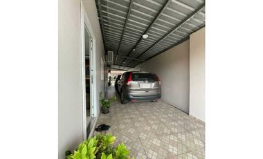 ALQUILER CASA AMPLIA EN SAN ANTONIO 3RC 2 BAÑOS