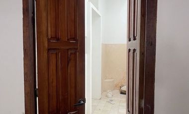 Casa restaurada en el Centro Histórico de Mérida 3 habs, Garaje, Alberca