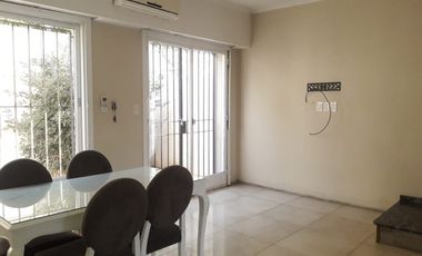 Casa PH en venta en Lanus Este