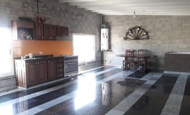 Casa PH en venta en Lanus Este