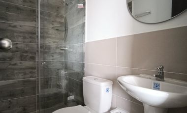 apartamento en arriendo en prados del este. Cod A31298