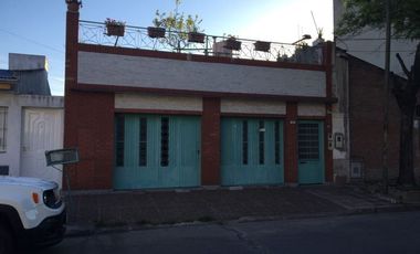 Casa en venta en Lanus Oeste