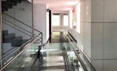 oficina en arriendo en chico reservado. Cod A1073008