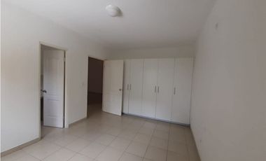 SE VENDE EDIFICIO VIA PRINCIPAL