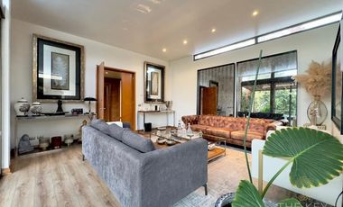 Casa en arriendo de 5 dorm. en Lo Barnechea
