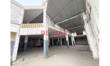 Venta De Local Comercial En La Av. Industrial A Unos Pasos De Plaza Norte